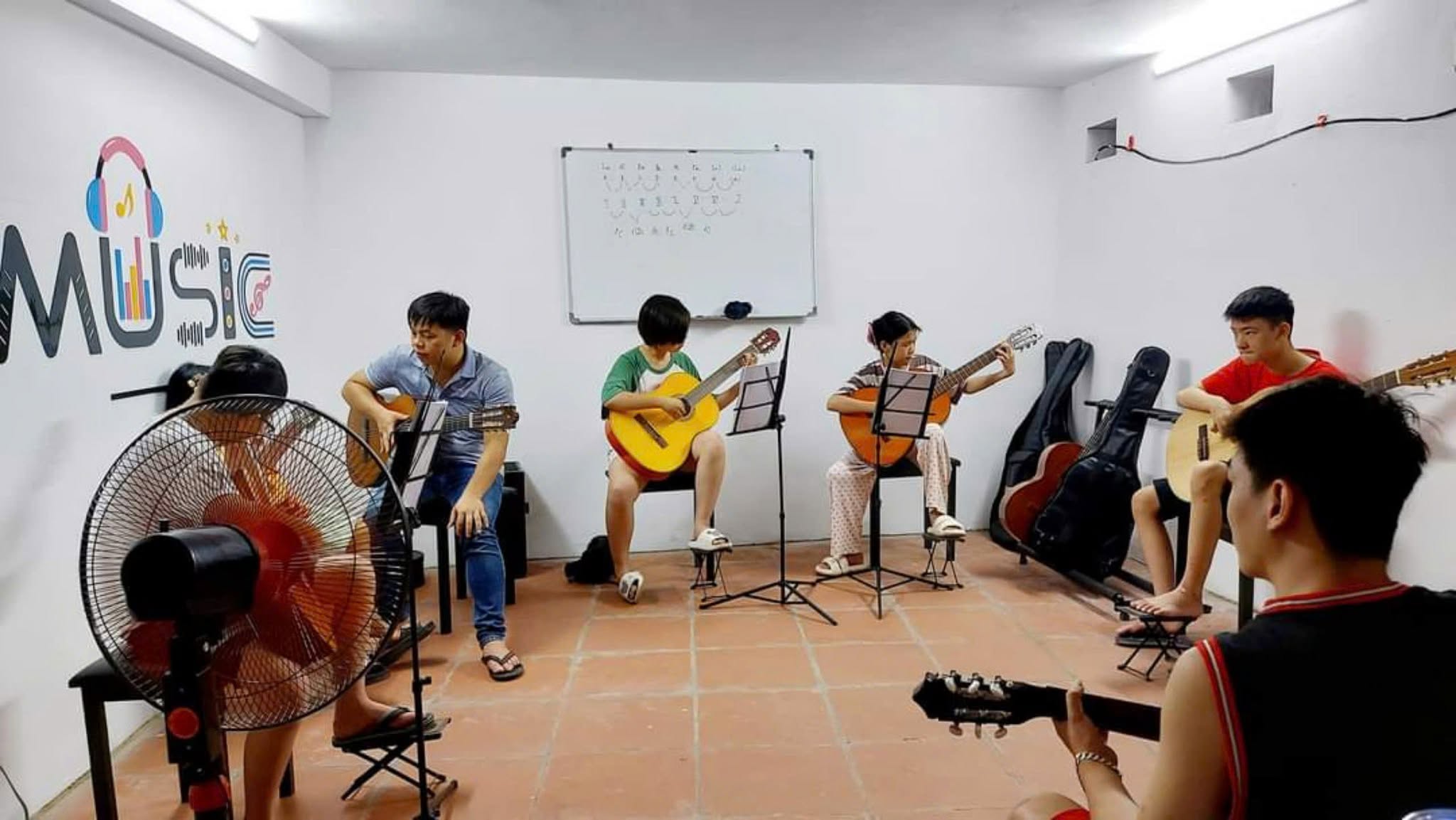 Âm nhạc Nghệ Thuật